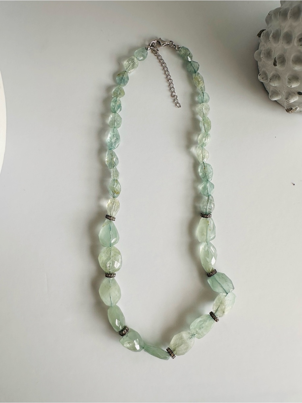 Light Green Faceted Bead Necklace - Women Jewelry